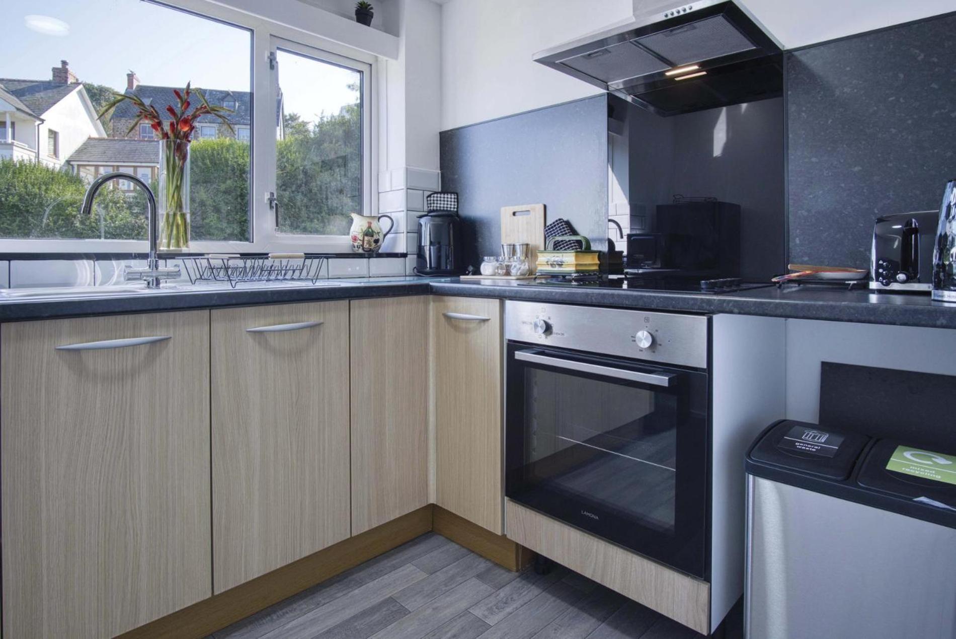 High Deck - 1 Bedroom - Saundersfoot